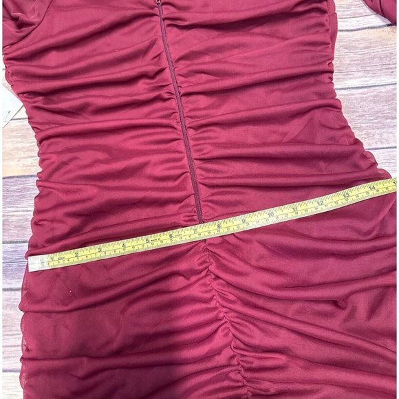 B DARLIN Burgundy Back Zipper Long Sleeve Mini Dress Juniors 14W - Picture 7 of 7